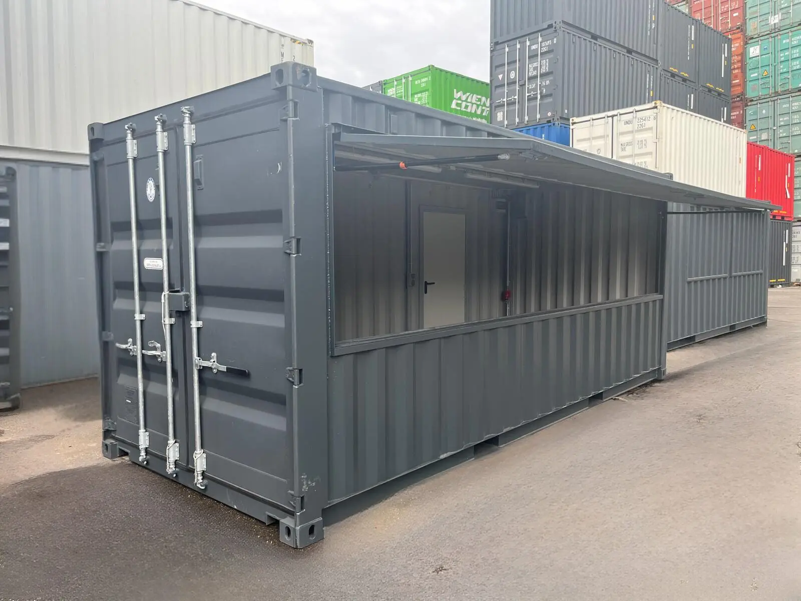 20 Fuss Barcontainer - Image 7